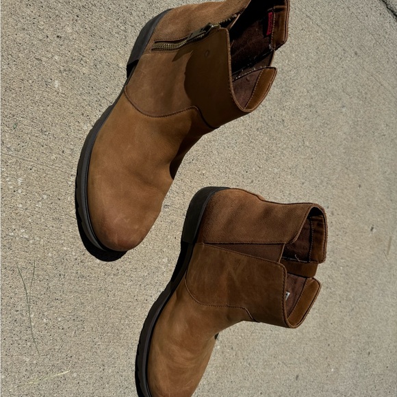 Sorel booties - Picture 3 of 5